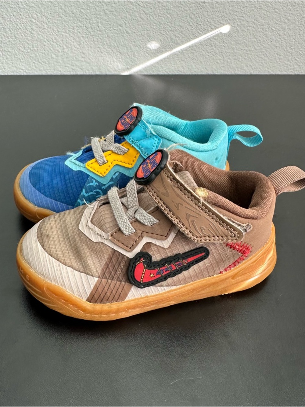 Nike LeBron 18 Low Wile E. Coyote vs Roadrunner Space Jam (TD) Size: 7